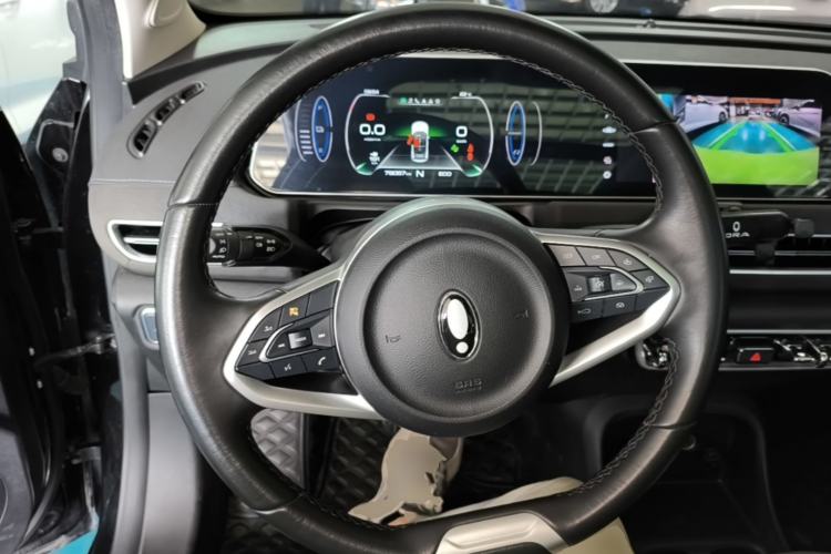 Used ORA Good Cat 2021 400km Standard Range Venus Edition Lithium Iron Phosphate Steering Wheel