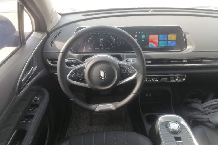 Used ORA Good Cat 2021 400km Standard Range Venus Edition Lithium Iron Phosphate Steering Wheel