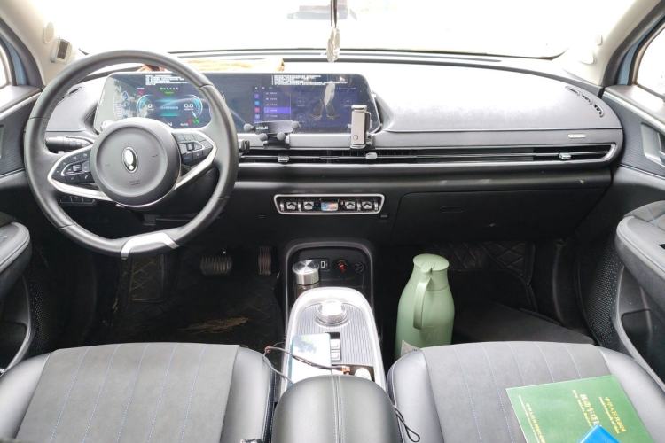 Used ORA Good Cat 2021 400km Standard Range Athena Edition Lithium Iron Phosphate Center Console