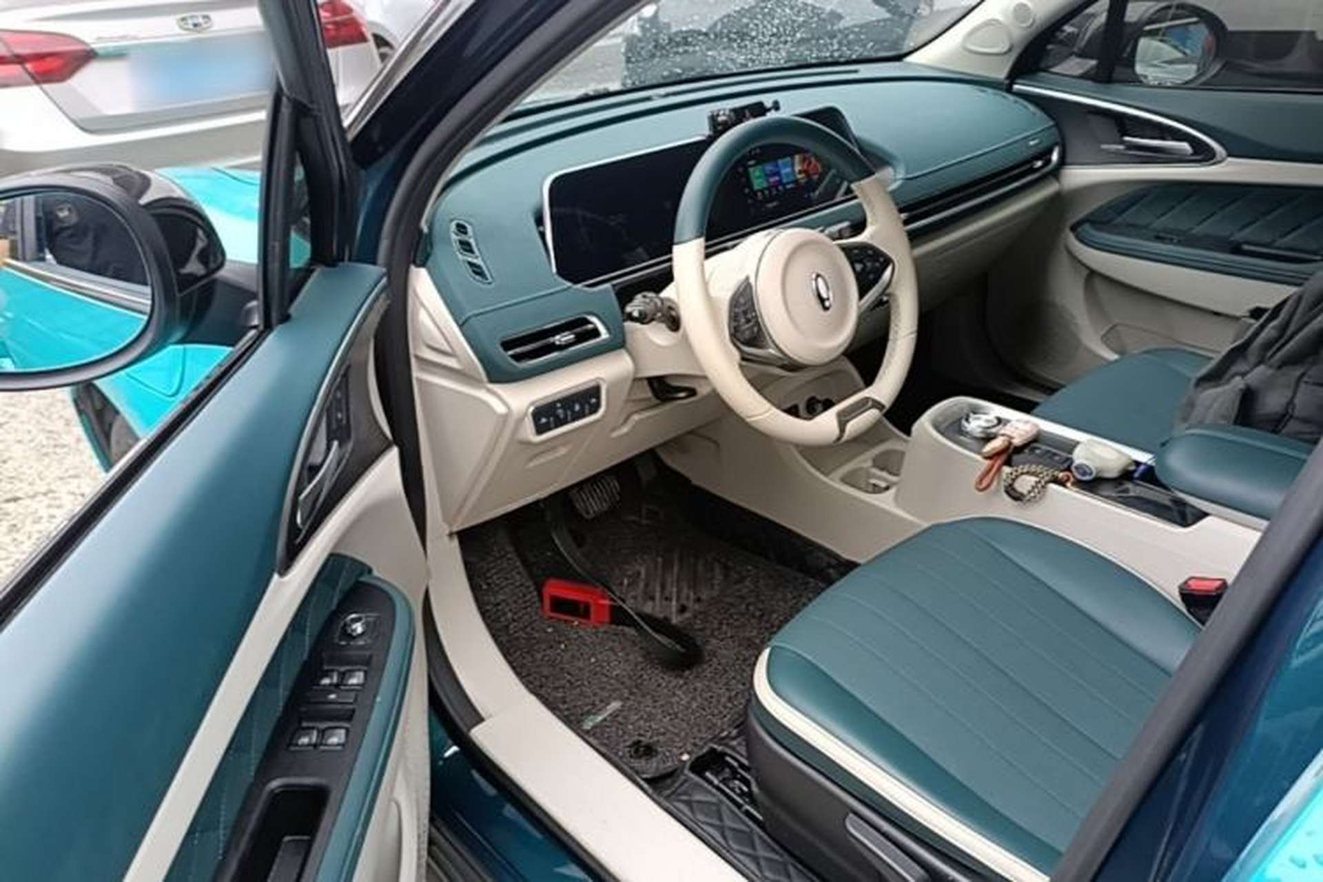 Used ORA Good Cat 2021 400km Standard Range Venus Edition Lithium Iron Phosphate Driver Seat