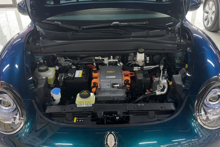 Used ORA Good Cat 2021 400km Standard Range Venus Edition Lithium-Ion Battery Engine Bay