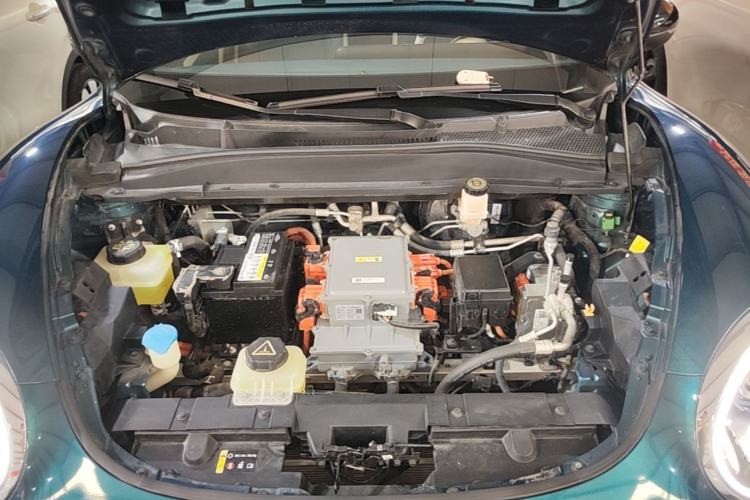 Used ORA Good Cat 2021 400km Standard Range Venus Edition Lithium-Ion Battery Engine Bay