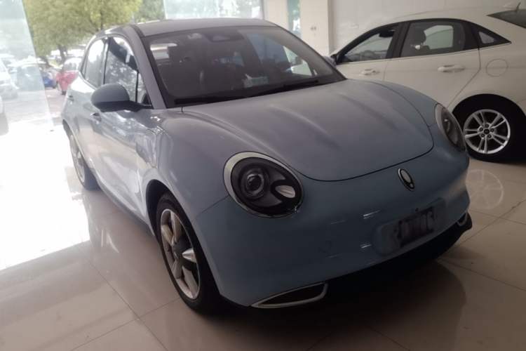 Used ORA Good Cat 2021 400km Standard Range Venus Edition Lithium-Ion Battery Front Right 45 Deg