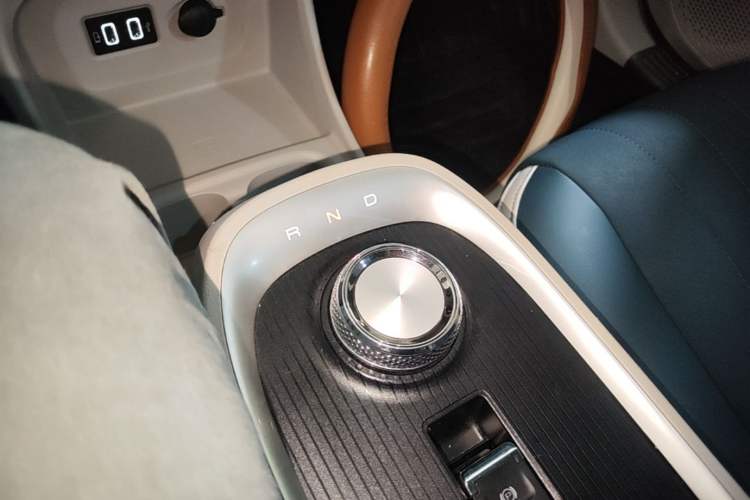 Used ORA Good Cat 2021 400km Standard Range Venus Edition Lithium-Ion Battery Gear Lever