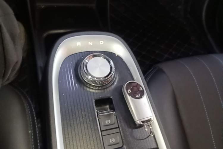Used ORA Good Cat 2021 400km Standard Range Venus Edition Lithium Iron Phosphate Gear Lever
