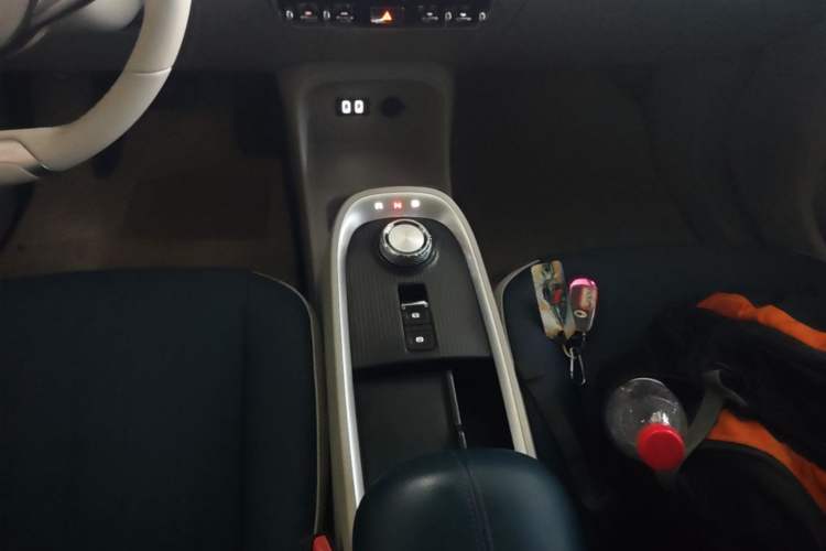 Used ORA Good Cat 2021 400km Standard Range Venus Edition Lithium-Ion Battery Gear Lever