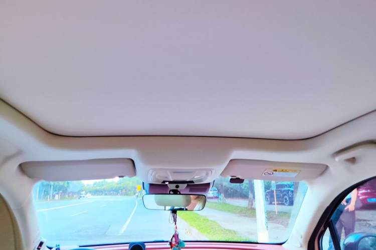 Used ORA Good Cat 2021 400km Standard Range Venus Edition Lithium Iron Phosphate Headliner