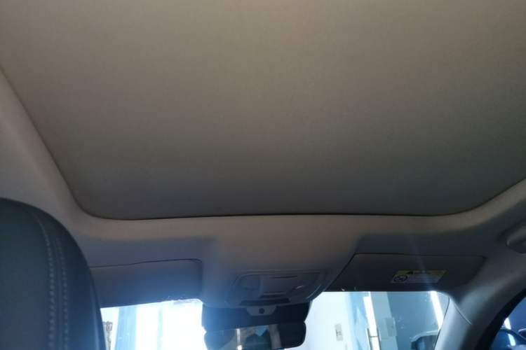 Used ORA Good Cat 2021 400km Standard Range Athena Edition Lithium-Ion Battery Headliner