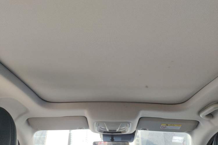 Used ORA Good Cat 2021 400km Standard Range Venus Edition Lithium Iron Phosphate Headliner