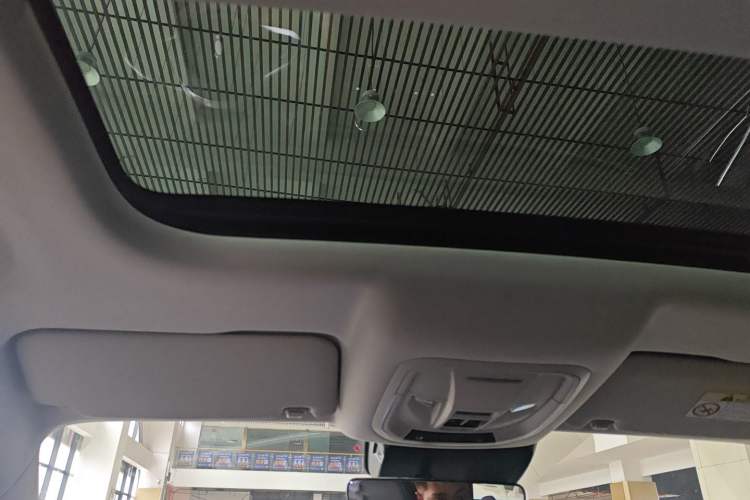 Used ORA Good Cat 2021 400km Standard Range Venus Edition Lithium Iron Phosphate Headliner