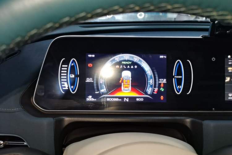 Used ORA Good Cat 2021 400km Standard Range Athena Edition Lithium-Ion Battery Instrument Cluster