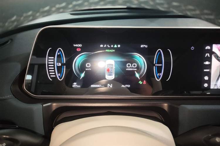 Used ORA Good Cat 2021 400km Standard Range Venus Edition Lithium-Ion Battery Instrument Cluster