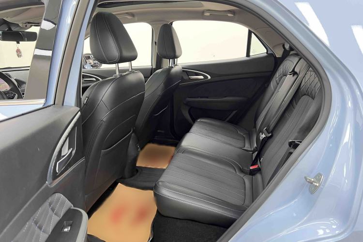 Used ORA Good Cat 2021 500km Long-Range Poseidon Edition Lithium-Ion Battery Interior 5