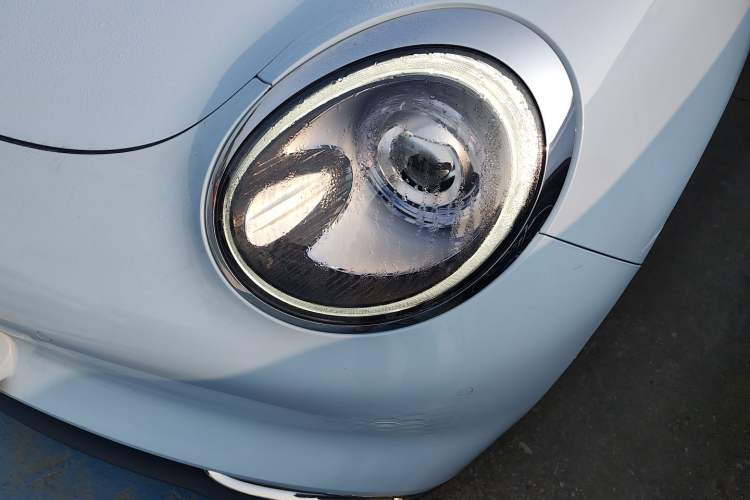 Used ORA Good Cat 2021 400km Standard Range Athena Edition Lithium Iron Phosphate Left Front Headlight