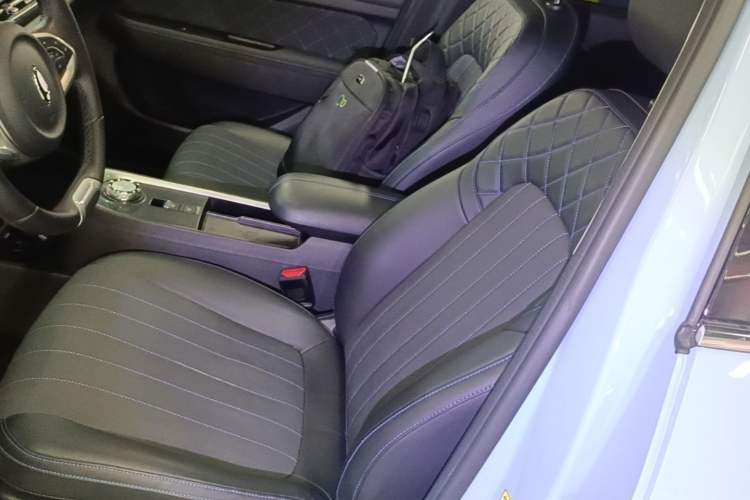 Used ORA Good Cat 2021 400km Standard Range Venus Edition Lithium-Ion Battery Left Front Seat