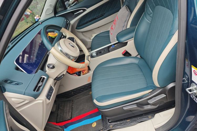 Used ORA Good Cat 2021 400km Standard Range Venus Edition Lithium-Ion Battery Left Front Seat