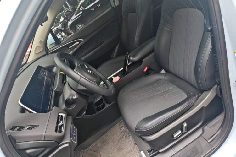Used ORA Good Cat 2021 400km Standard Range Athena Edition Lithium Iron Phosphate Left Front Seat