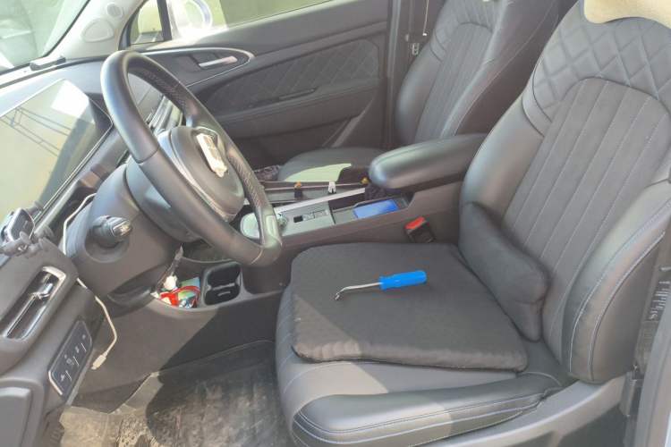 Used ORA Good Cat 2021 400km Standard Range Athena Edition Lithium Iron Phosphate Left Front Seat