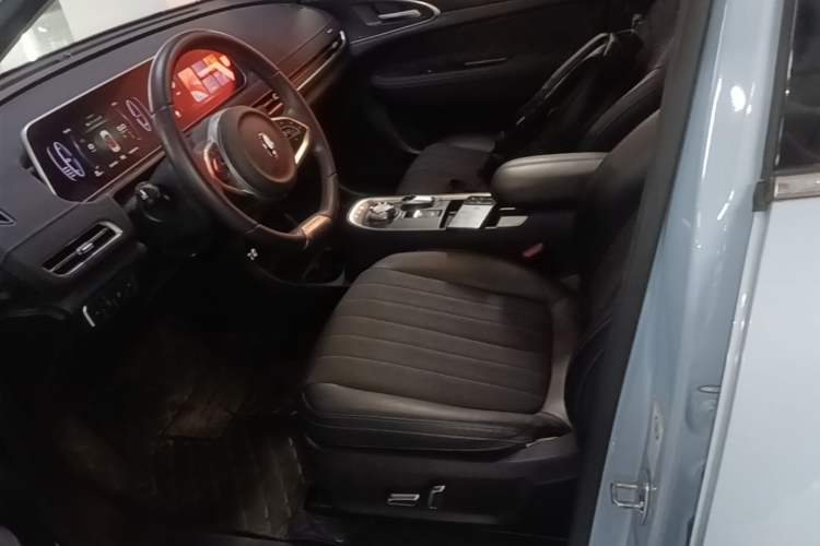 Used ORA Good Cat 2021 400km Standard Range Venus Edition Lithium Iron Phosphate Left Front Seat