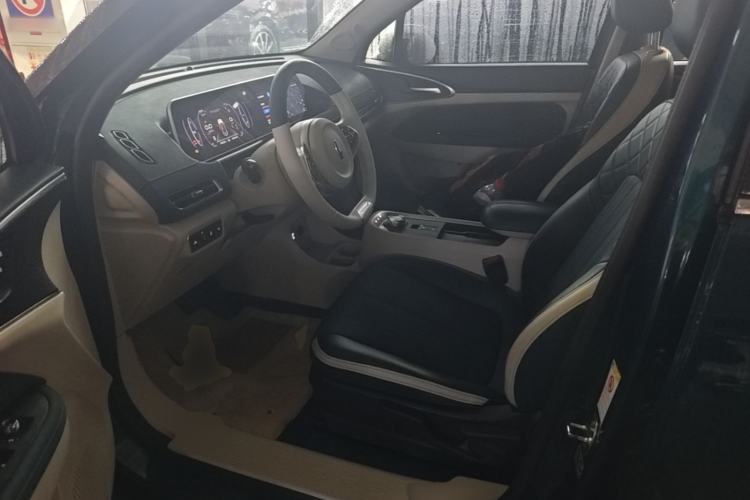 Used ORA Good Cat 2021 400km Standard Range Venus Edition Lithium-Ion Battery Left Front Seat