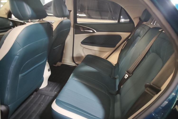 Used ORA Good Cat 2021 400km Standard Range Venus Edition Lithium-Ion Battery Left Rear Seat