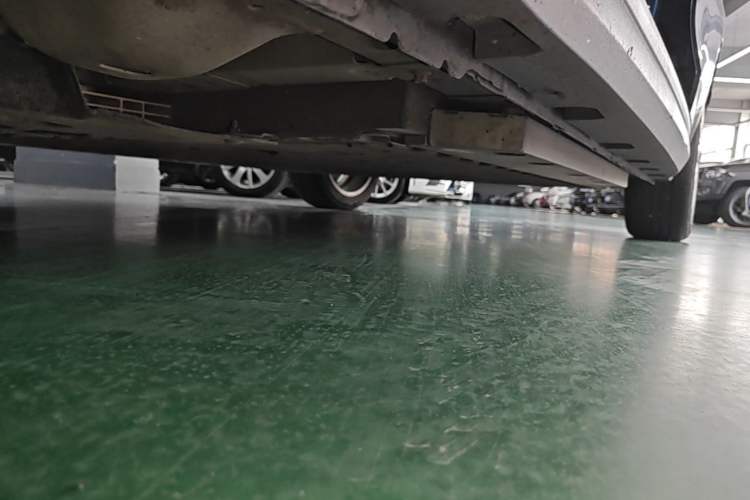 Used ORA Good Cat 2021 400km Standard Range Venus Edition Lithium Iron Phosphate Left Side Sill