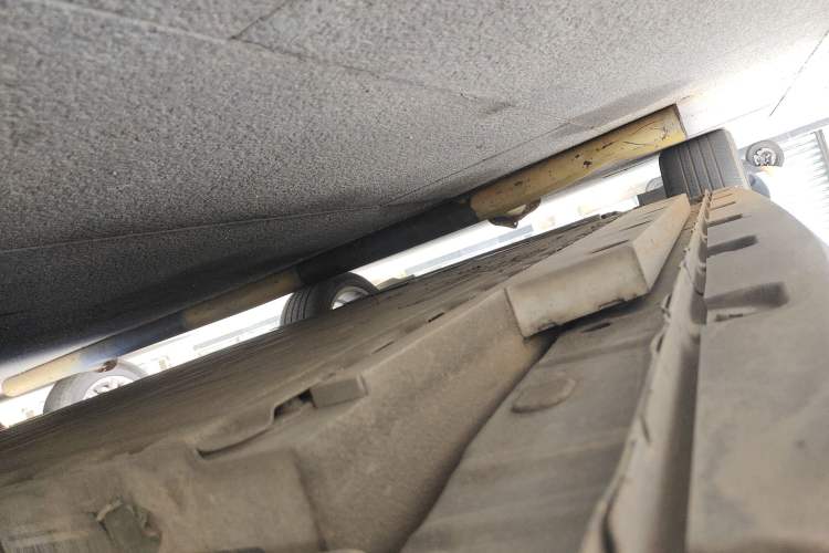 Used ORA Good Cat 2021 400km Standard Range Venus Edition Lithium Iron Phosphate Left Side Sill