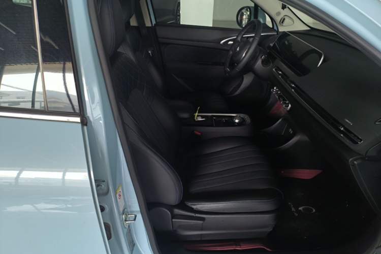 Used ORA Good Cat 2021 400km Standard Range Athena Edition Lithium Iron Phosphate Right Front Seat