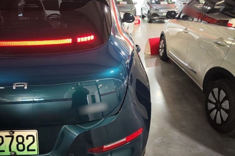 Used ORA Good Cat 2021 400km Standard Range Venus Edition Lithium-Ion Battery Right Rear Taillight