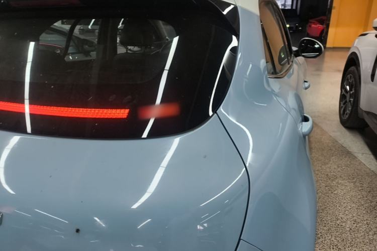 Used ORA Good Cat 2021 400km Standard Range Venus Edition Lithium-Ion Battery Right Rear Taillight