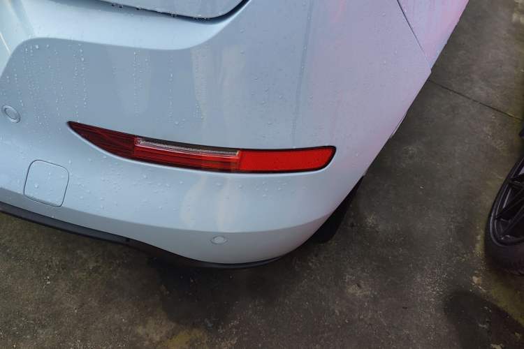 Used ORA Good Cat 2021 400km Standard Range Athena Edition Lithium Iron Phosphate Right Rear Taillight