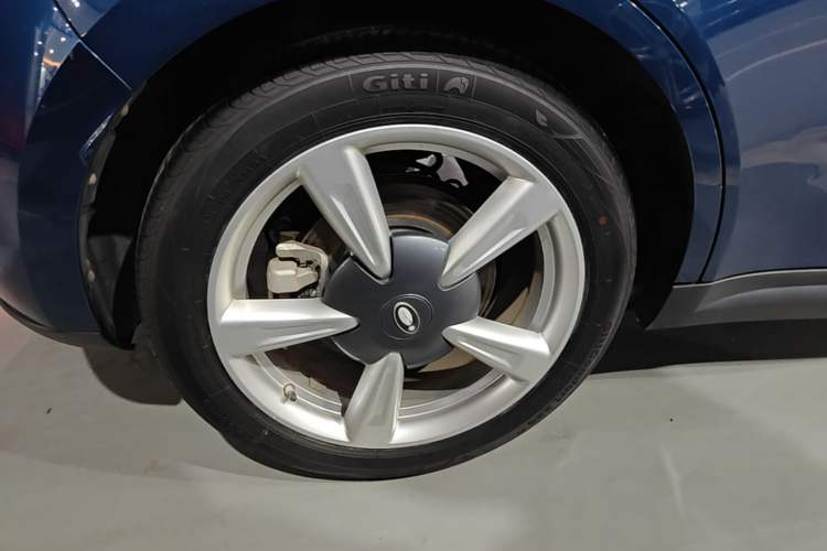 Used ORA Good Cat 2021 400km Standard Range Venus Edition Lithium Iron Phosphate Right Rear Wheel Hub