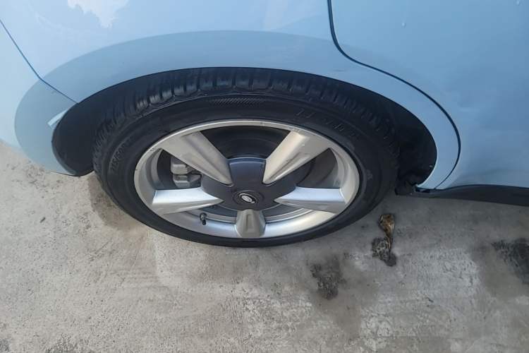 Used ORA Good Cat 2021 400km Standard Range Venus Edition Lithium Iron Phosphate Right Rear Wheel Hub