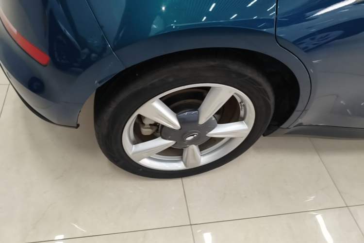 Used ORA Good Cat 2021 400km Standard Range Venus Edition Lithium Iron Phosphate Right Rear Wheel Hub