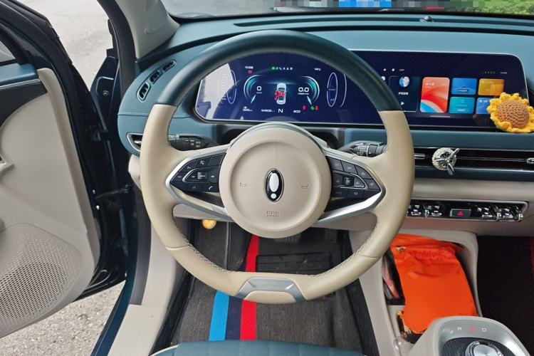 Used ORA Good Cat 2021 400km Standard Range Venus Edition Lithium-Ion Battery Steering Wheel