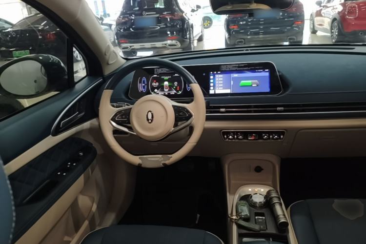 Used ORA Good Cat 2021 400km Standard Range Venus Edition Lithium Iron Phosphate Steering Wheel
