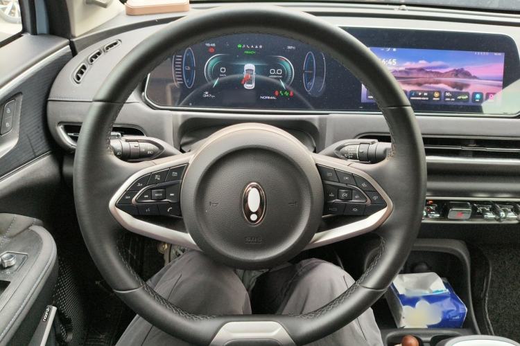 Used ORA Good Cat 2021 400km Standard Range Muse Edition Lithium Iron Phosphate Steering Wheel