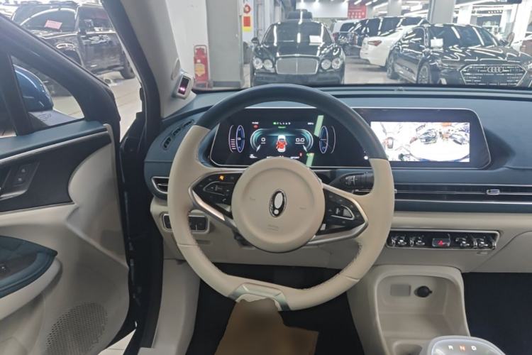Used ORA Good Cat 2021 400km Standard Range Athena Edition Lithium Iron Phosphate Steering Wheel