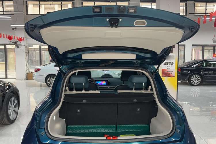 Used ORA Good Cat 2021 400km Standard Range Venus Edition Lithium-Ion Battery Trunk