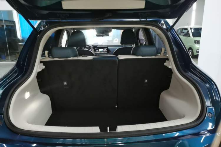 Used ORA Good Cat 2021 400km Standard Range Athena Edition Lithium-Ion Battery Trunk