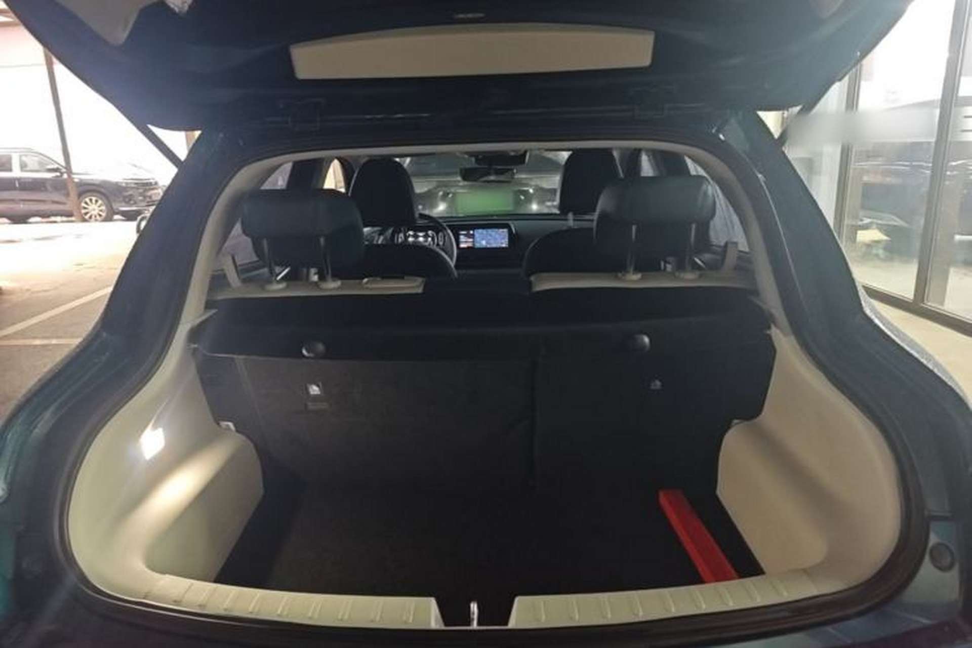 Used ORA Good Cat 2021 400km Standard Range Venus Edition Lithium-Ion Battery Trunk