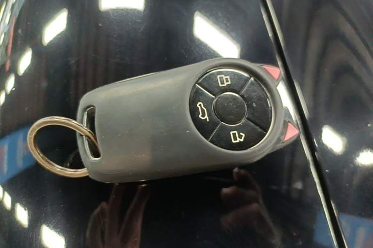 Used ORA Good Cat 2021 400km Standard Range Venus Edition Lithium Iron Phosphate Vehicle Key