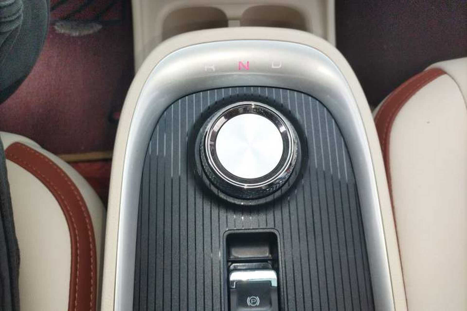 Used ORA Good Cat 2021 400km Standard Range Venus Edition Lithium-Ion Battery Gear Lever