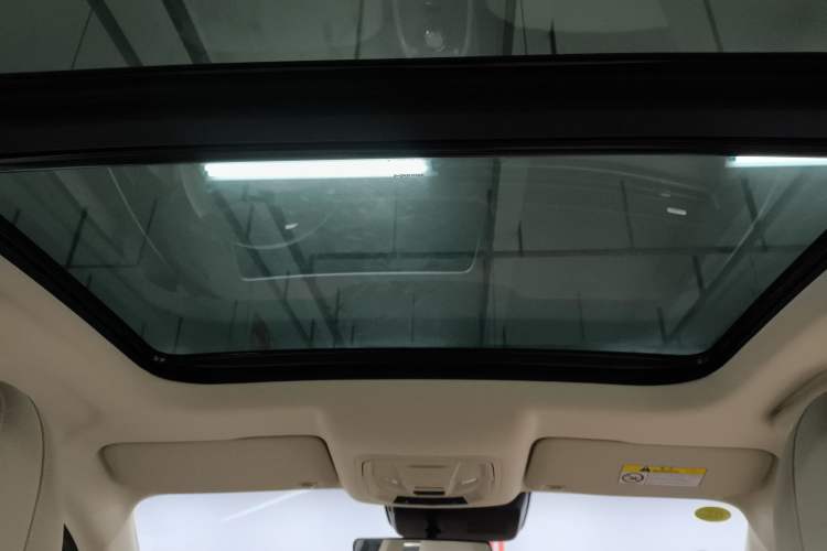 Used ORA Good Cat 2021 400km Standard Range Venus Edition Lithium Iron Phosphate Headliner
