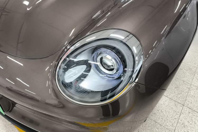 Used ORA Good Cat 2021 400km Standard Range Venus Edition Lithium Iron Phosphate Left Front Headlight
