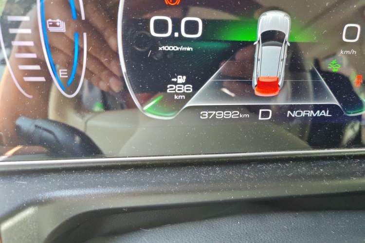 Used ORA Good Cat 2021 400km Standard Range Athena Edition Lithium Iron Phosphate Odometer Close Up