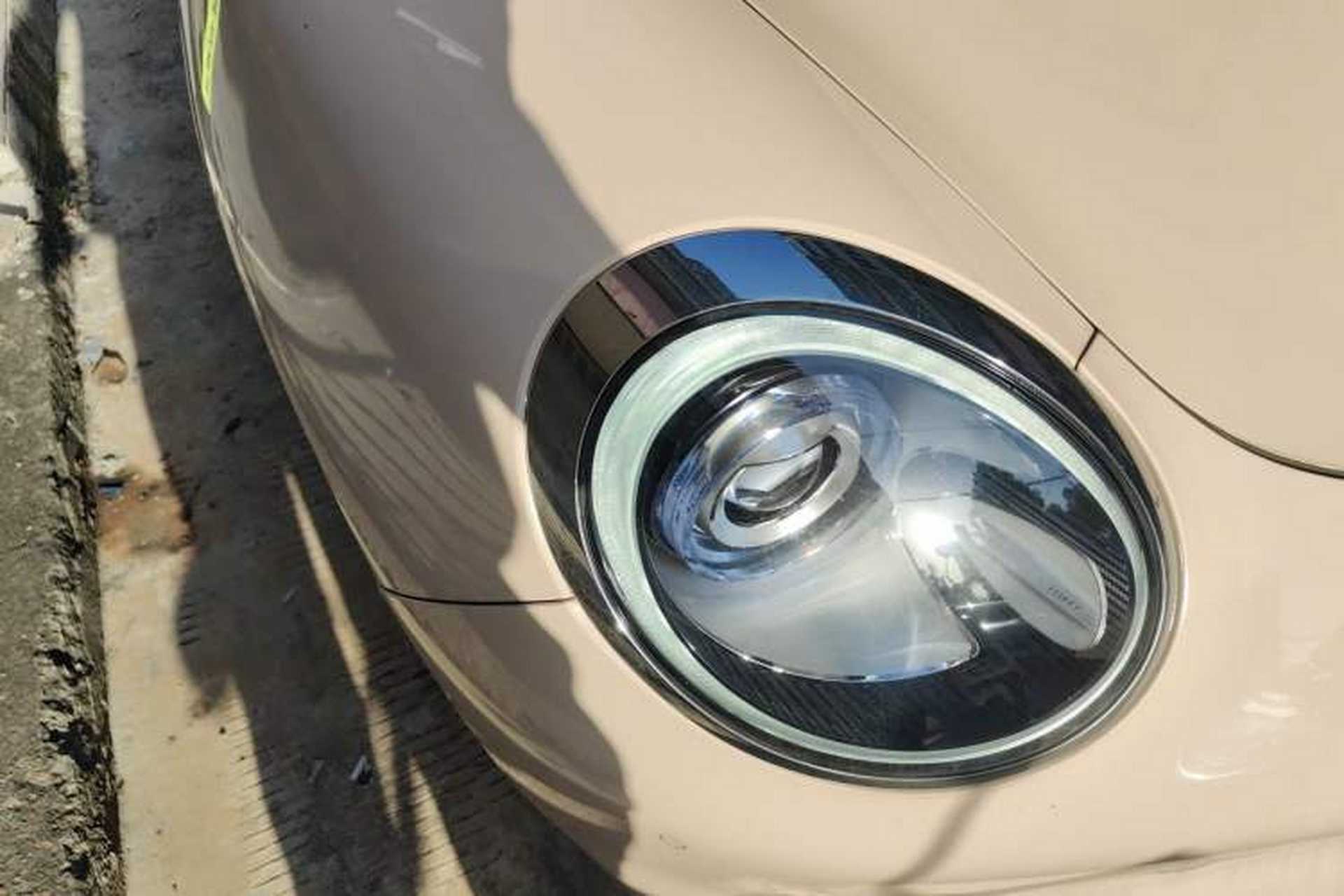 Used ORA Good Cat 2021 400km Standard Range Athena Edition Lithium-Ion Battery Right Front Headlight
