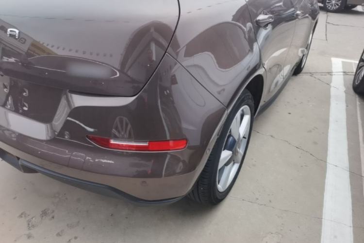 Used ORA Good Cat 2021 500km Long-Range Poseidon Edition Lithium-Ion Battery Right Rear Taillight