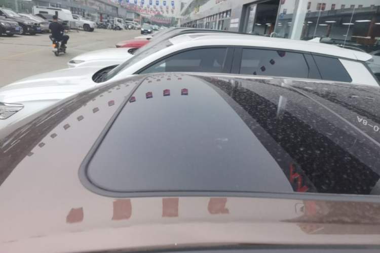 Used ORA Good Cat 2021 500km Long-Range Poseidon Edition Lithium-Ion Battery Roof