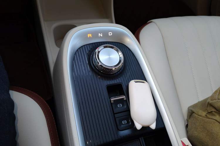 Used ORA Good Cat 2021 400km Standard Range Athena Edition Lithium Iron Phosphate Gear Lever